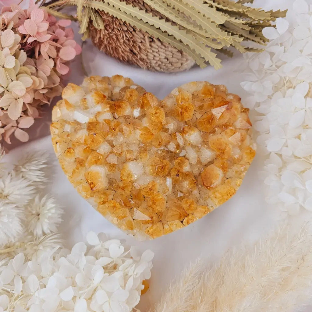 黃水晶心形簇